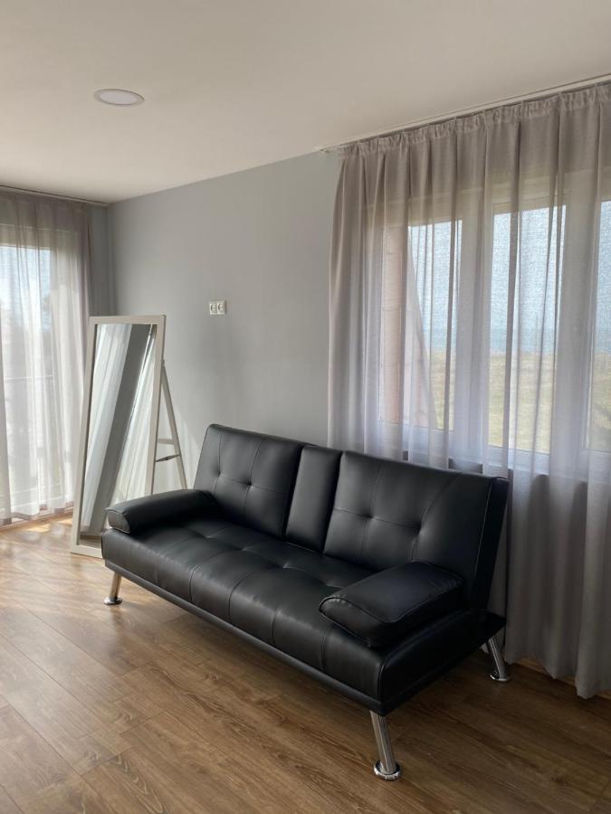 Дом на пляже Black sea House Кобулети Екстериор снимка